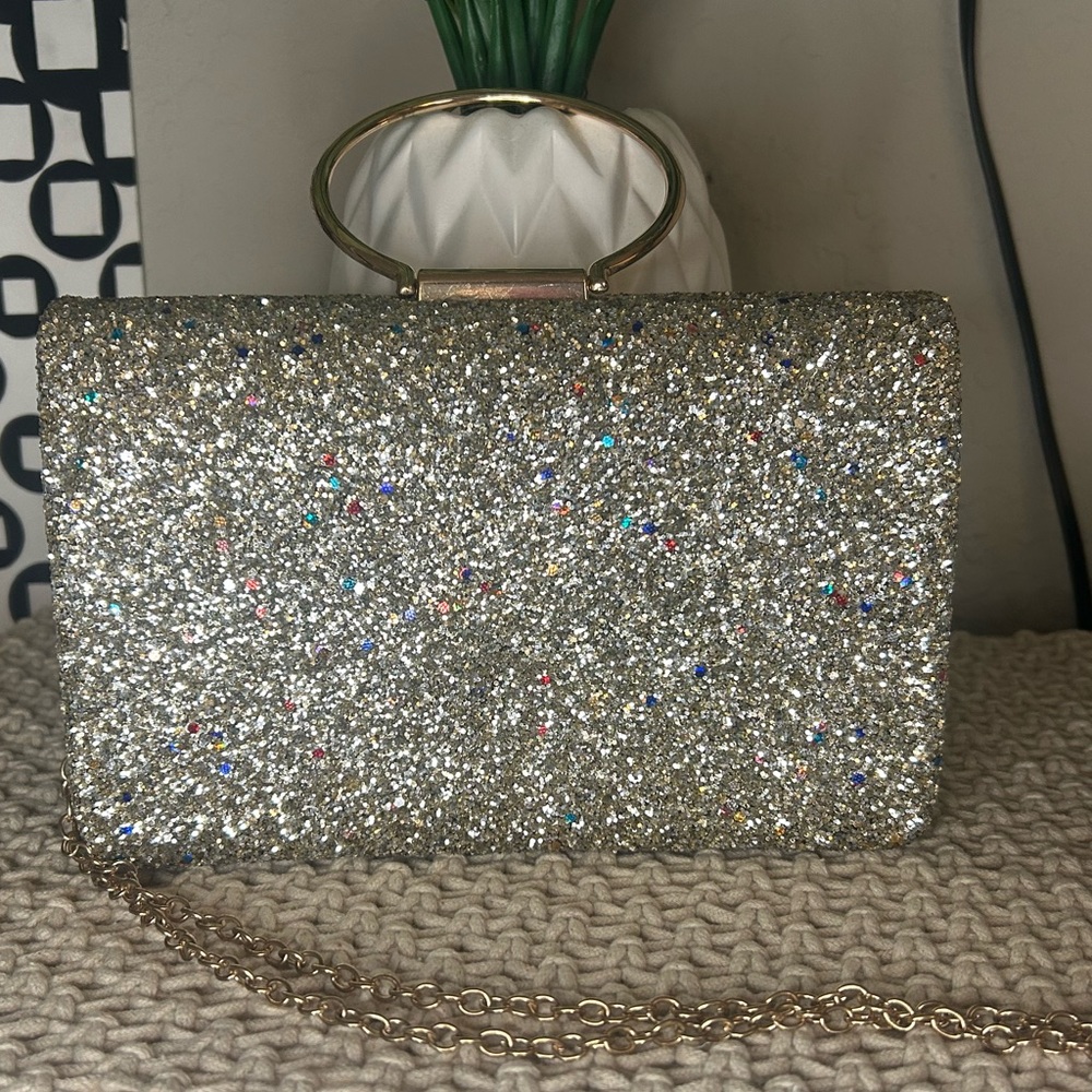 Multicolored handbag with optional Crossbody chain